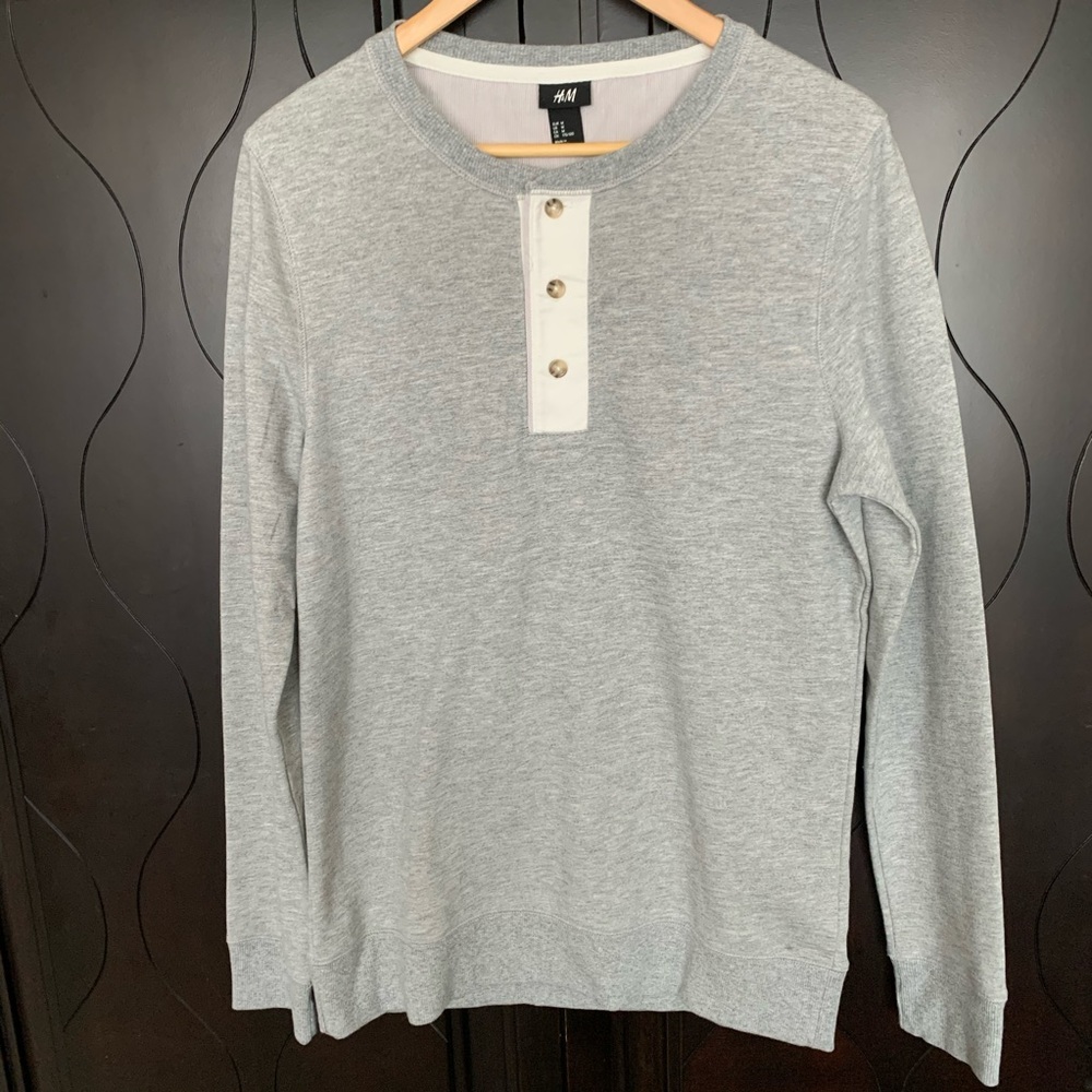H&M Henley Crewneck Sweatshirt in Gray